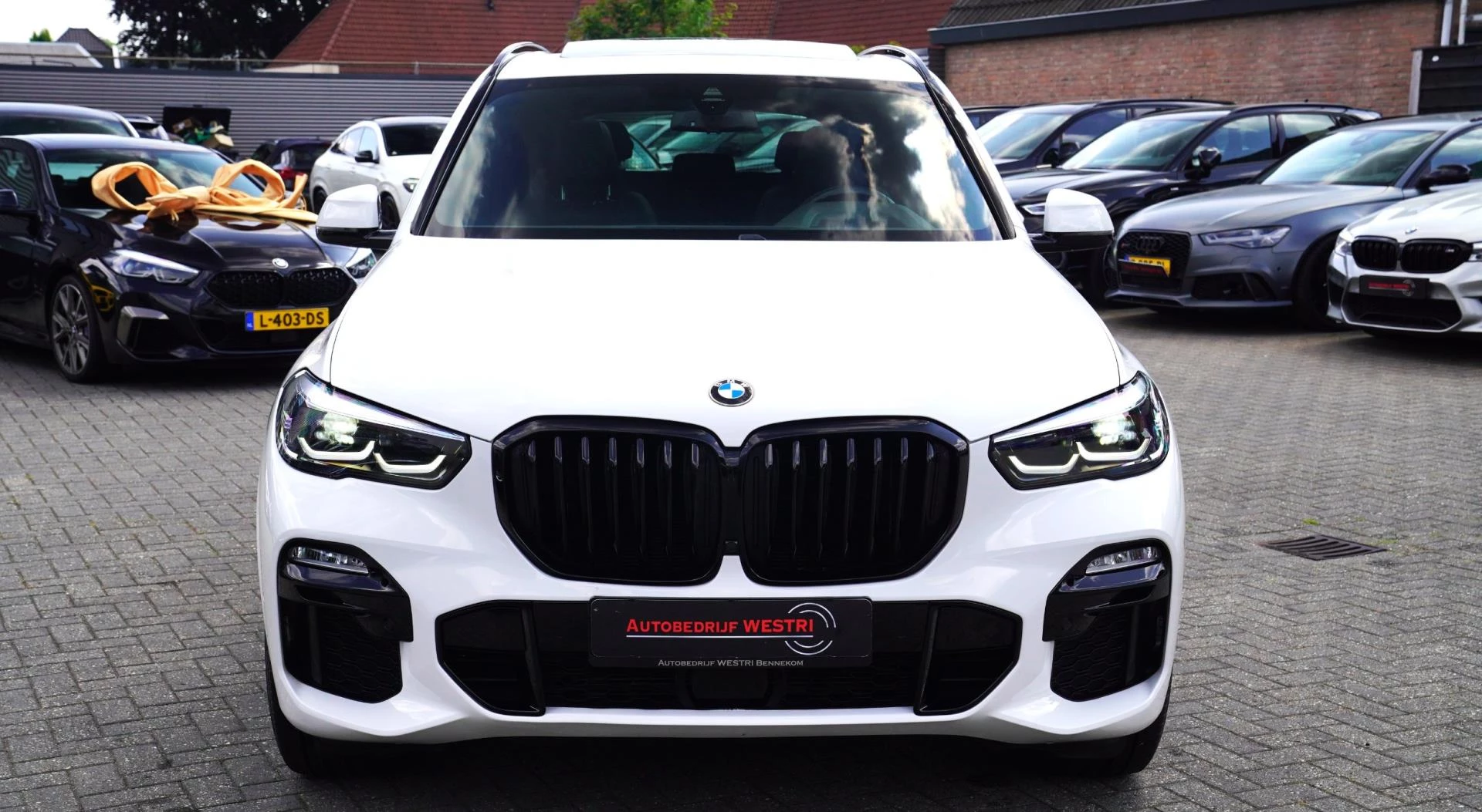 Hoofdafbeelding BMW X5