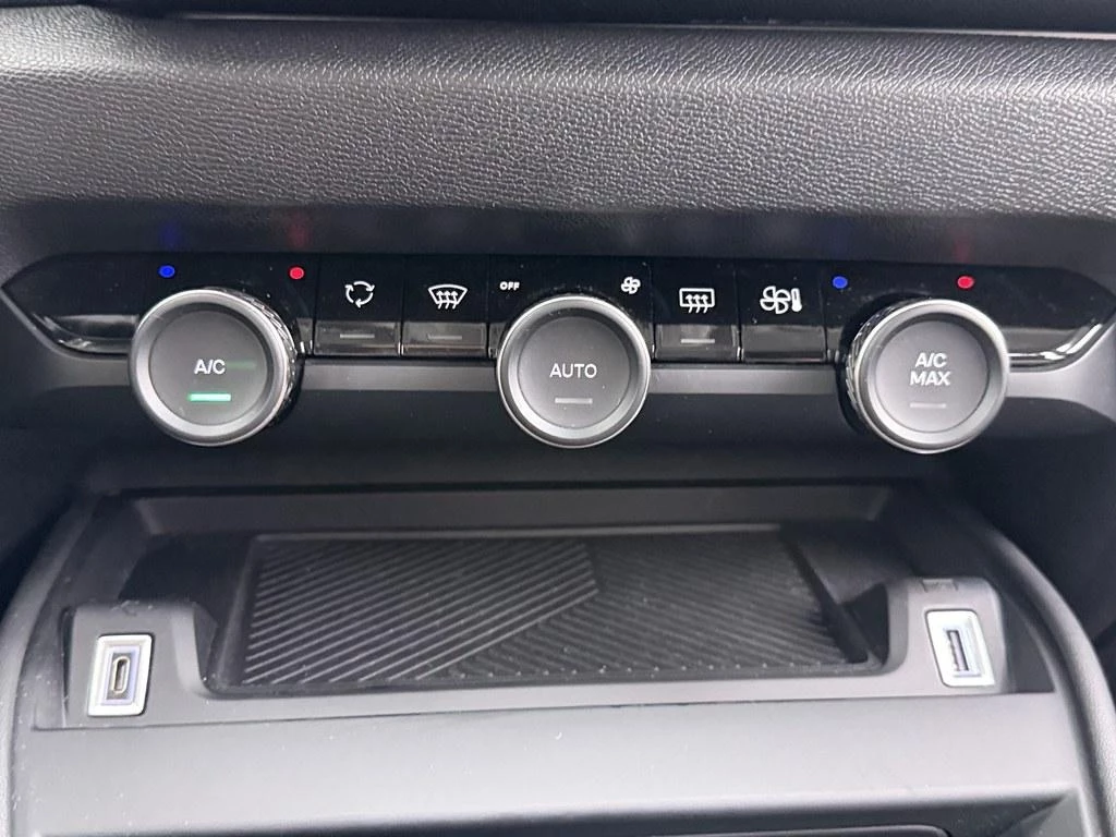 Hoofdafbeelding Citroën ë-C4