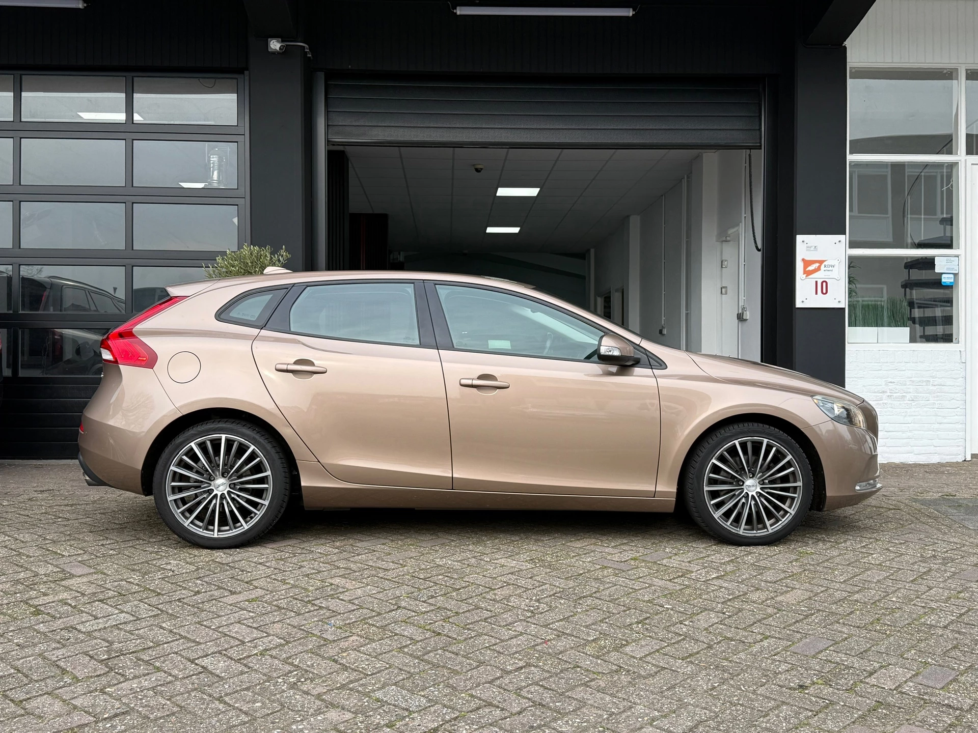 Hoofdafbeelding Volvo V40