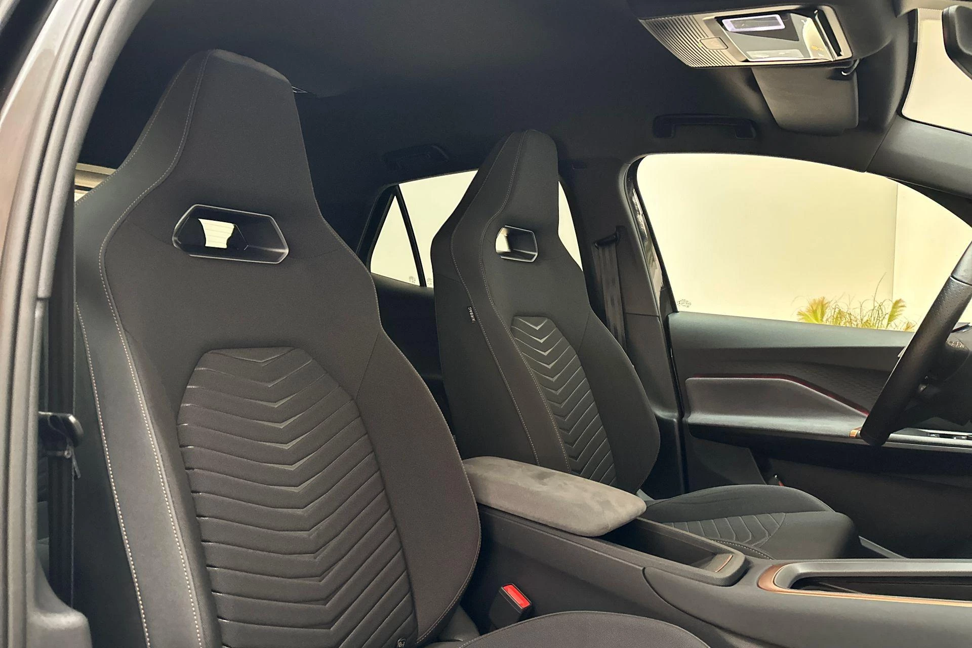 Hoofdafbeelding CUPRA Born