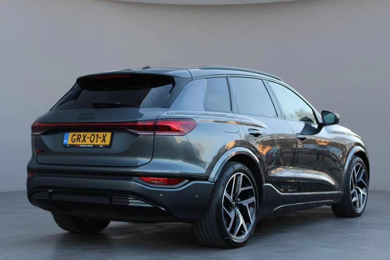 Hoofdafbeelding Audi Q6 e-tron