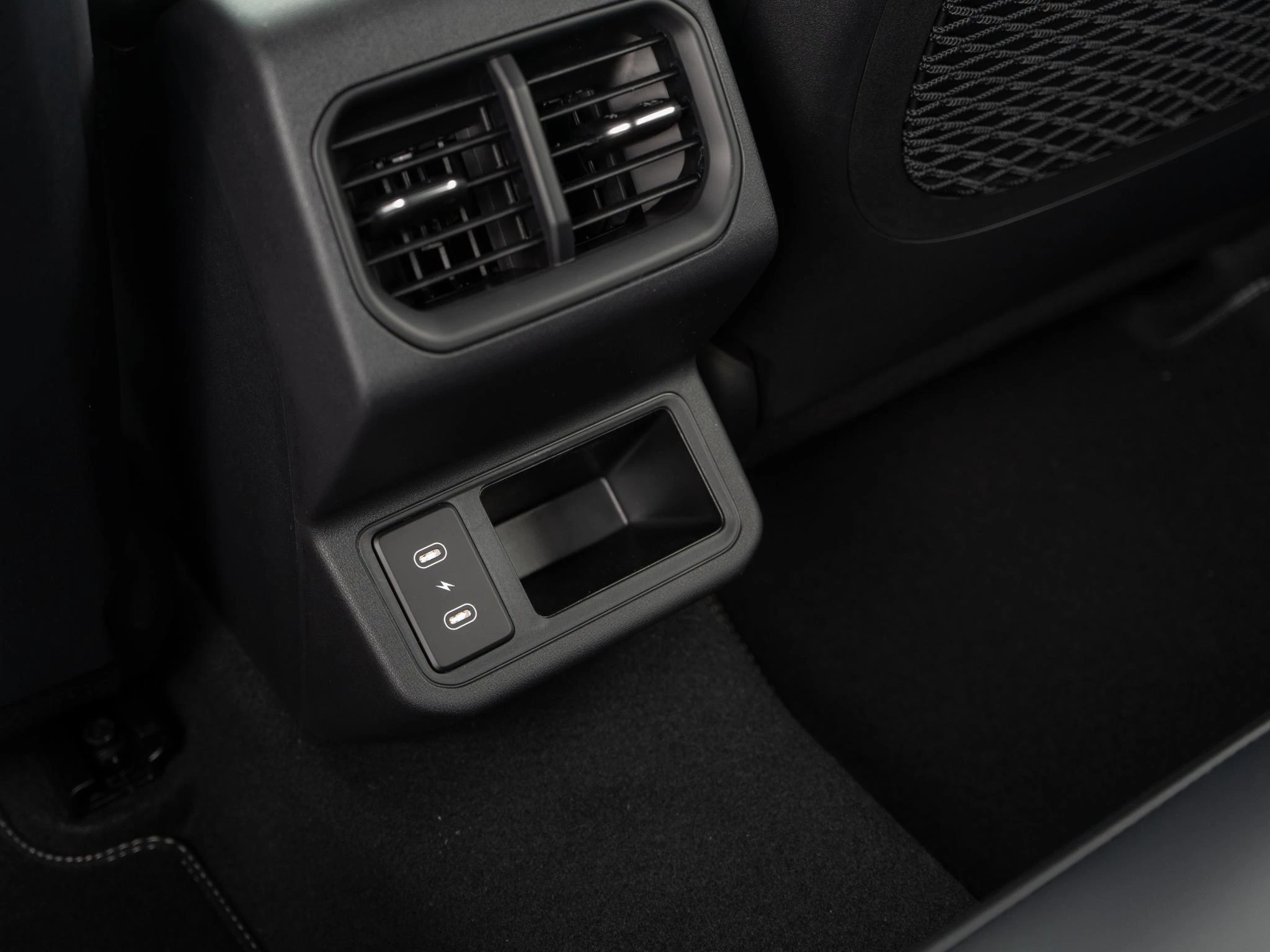 Hoofdafbeelding Kia K4