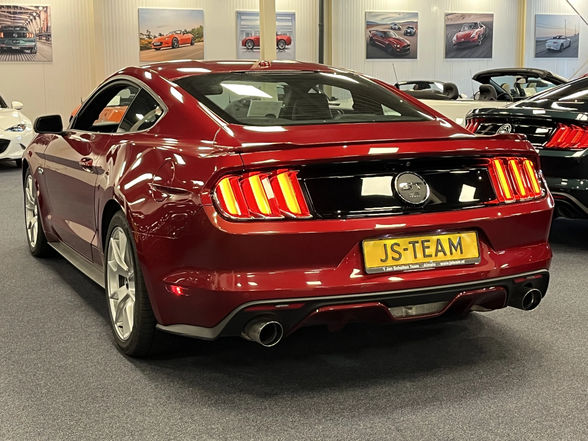 Hoofdafbeelding Ford Mustang