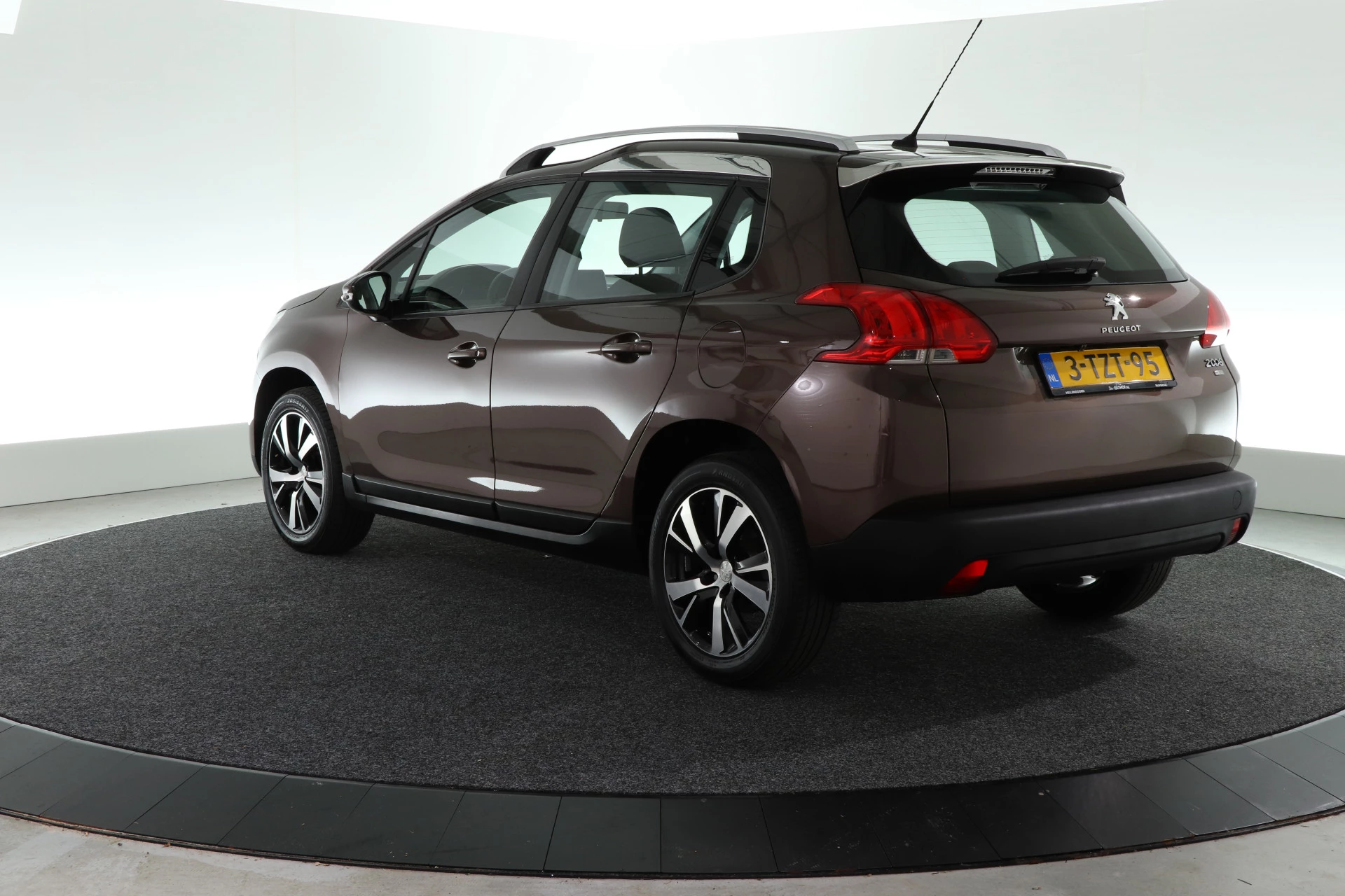 Hoofdafbeelding Peugeot 2008