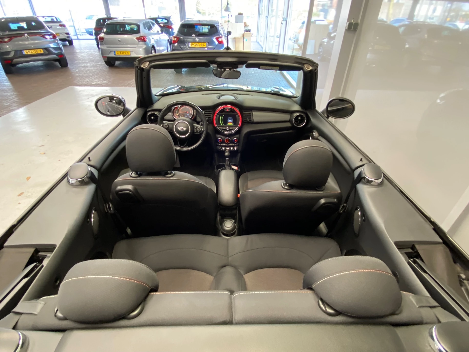 Hoofdafbeelding MINI Cooper Cabrio