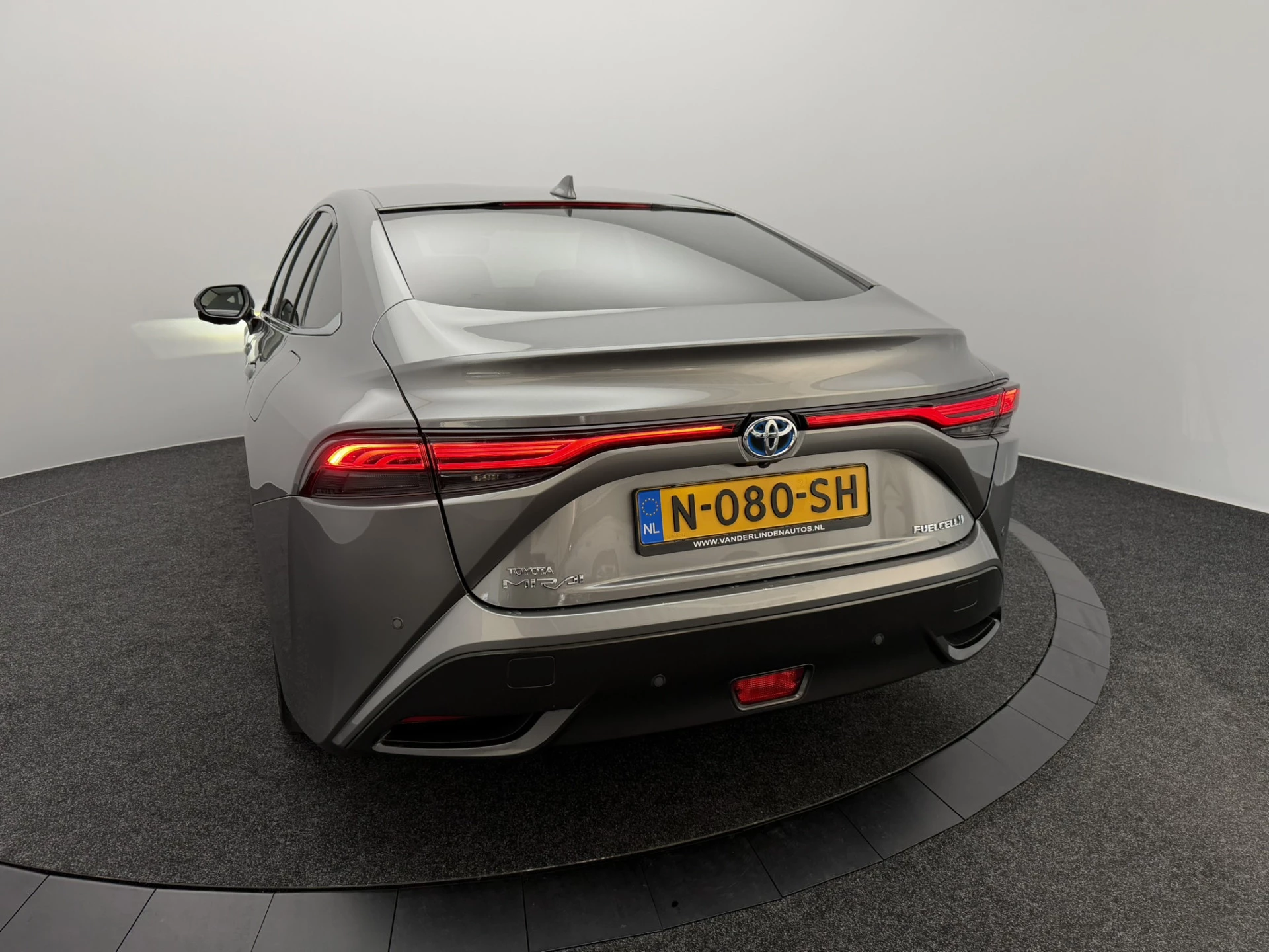 Hoofdafbeelding Toyota Mirai