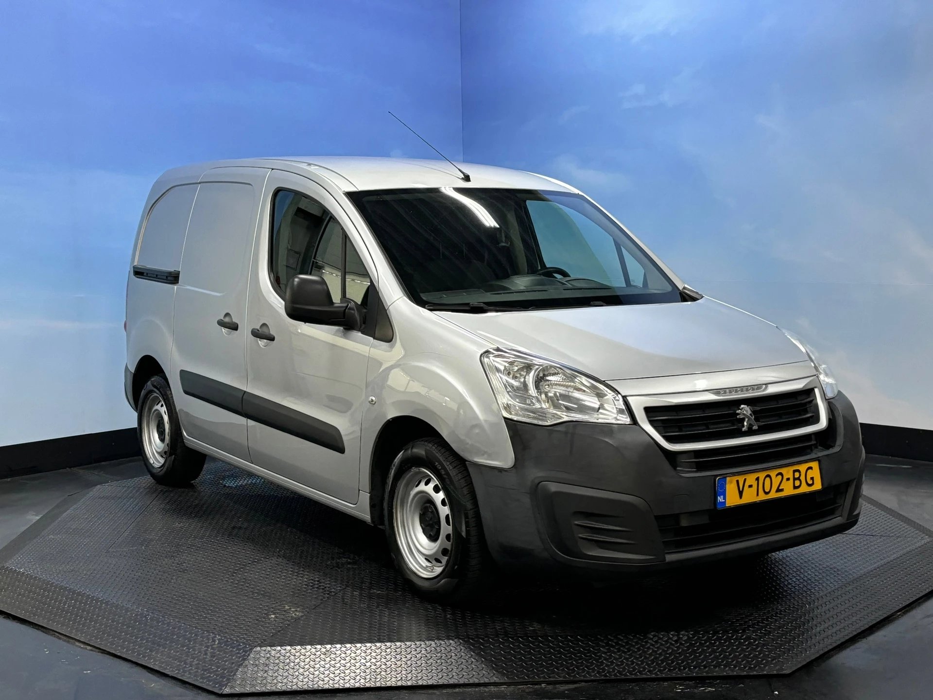 Hoofdafbeelding Peugeot Partner