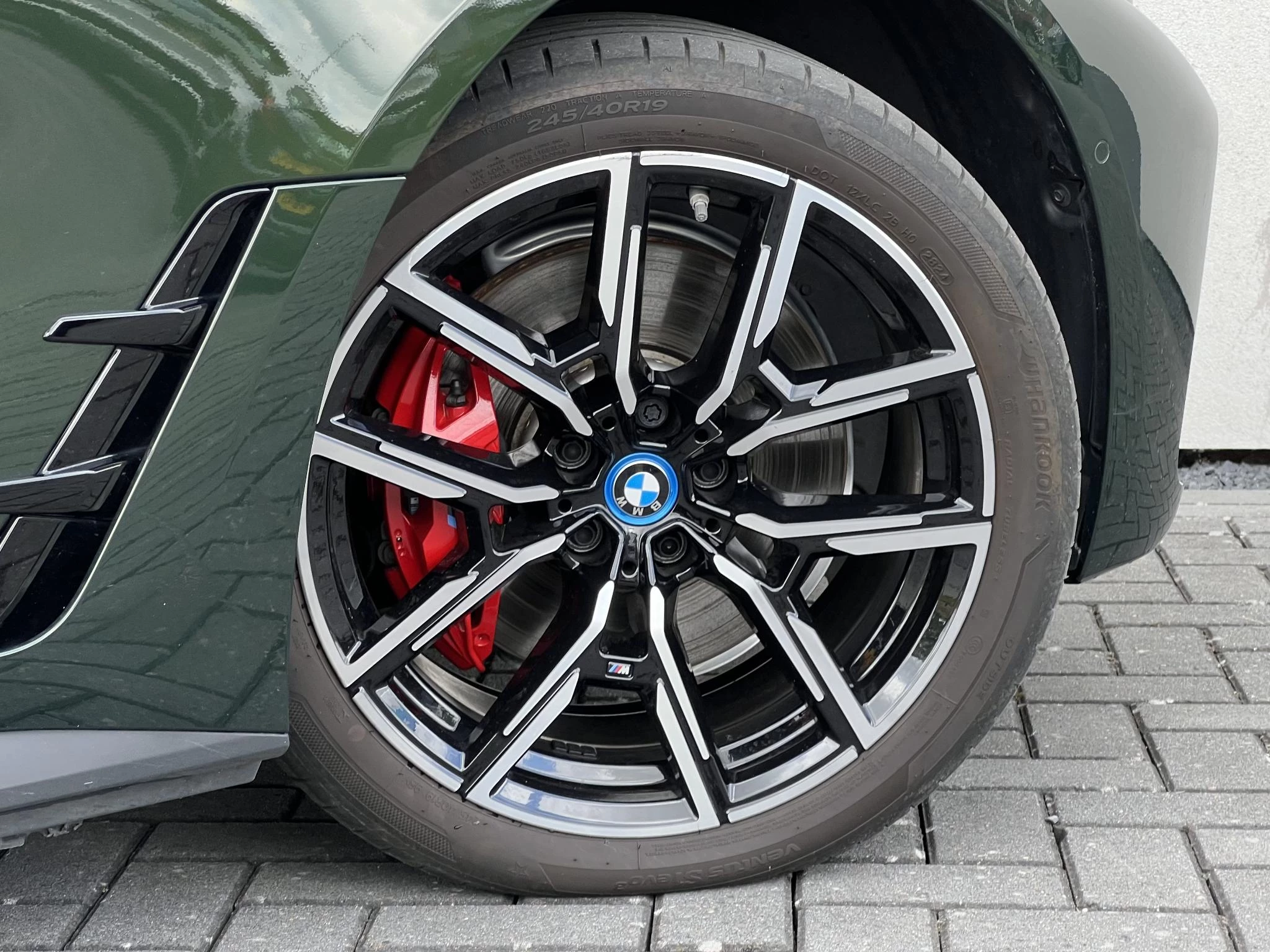 Hoofdafbeelding BMW i4