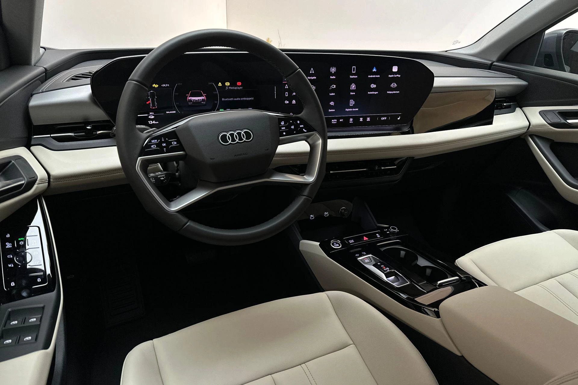 Hoofdafbeelding Audi Q6 e-tron