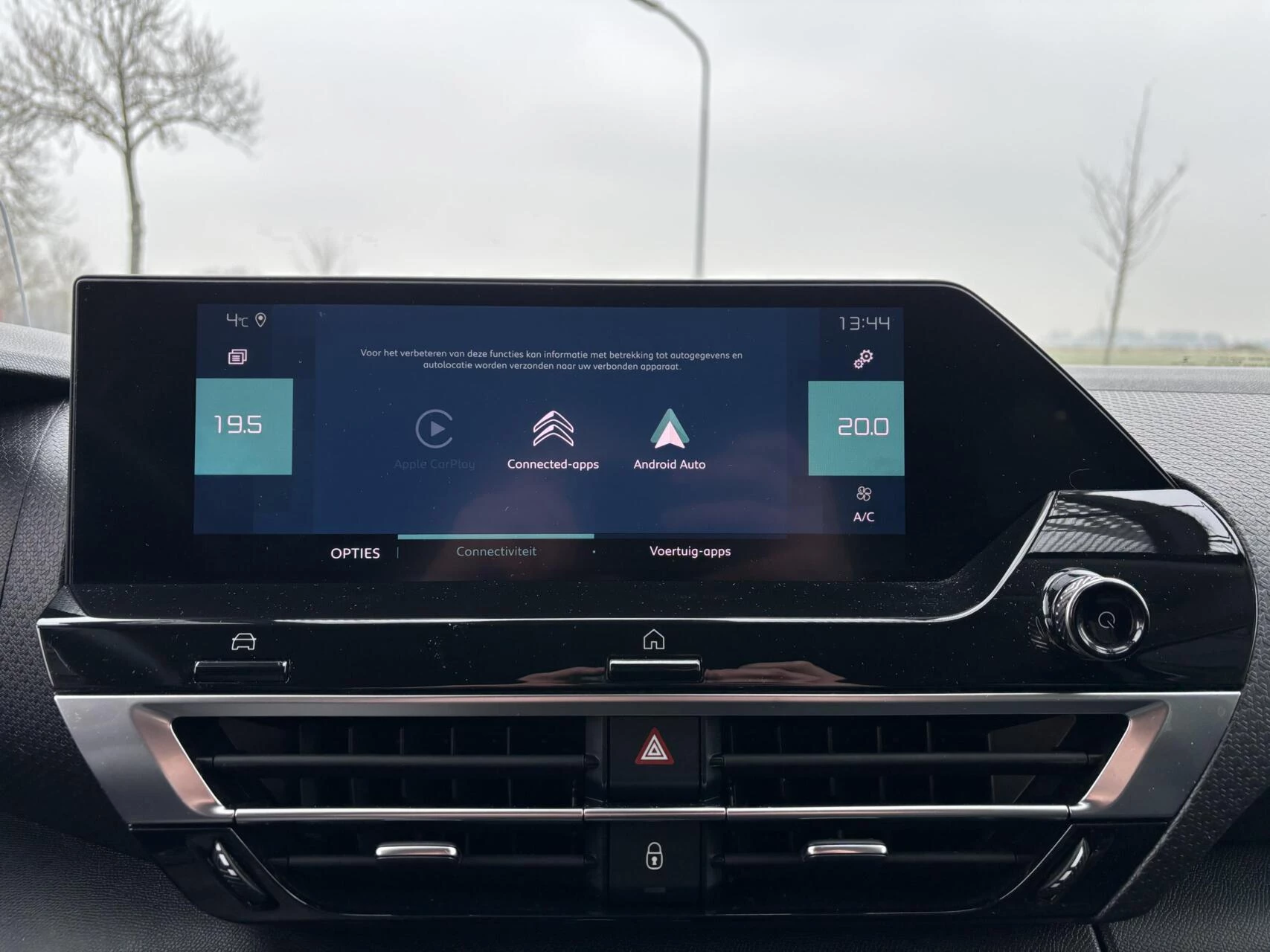 Hoofdafbeelding Citroën ë-C4