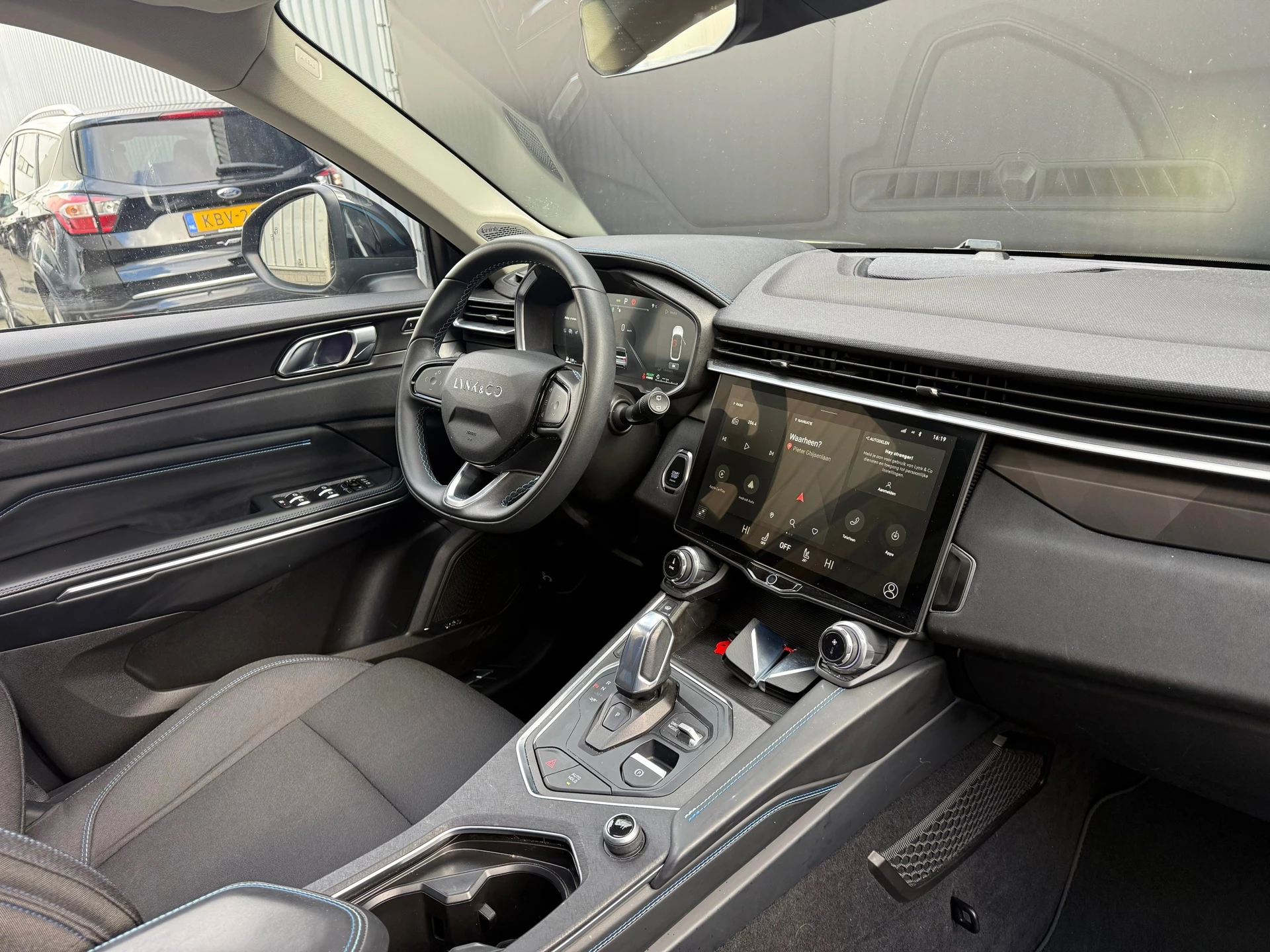 Hoofdafbeelding Lynk & Co 01