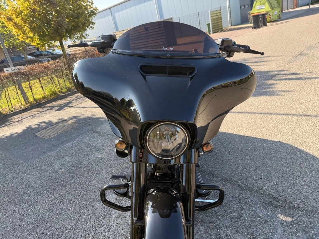 Hoofdafbeelding Harley-Davidson Street Glide