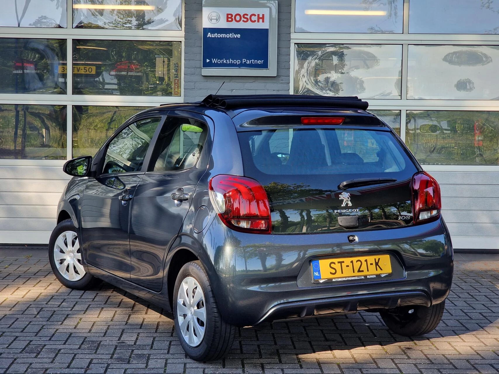 Hoofdafbeelding Peugeot 108