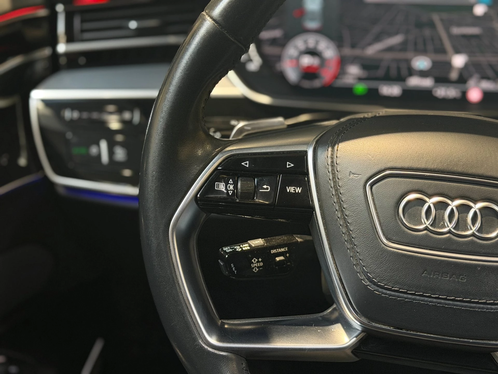 Hoofdafbeelding Audi A8