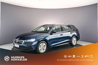 Skoda Octavia Combi Business Edition 1.5 eTSI 150pk DSG Automaat Adaptive cruise control, Achteruitrijcamera, DAB, Airco, App connect, LED verlichting, Parkeersensoren