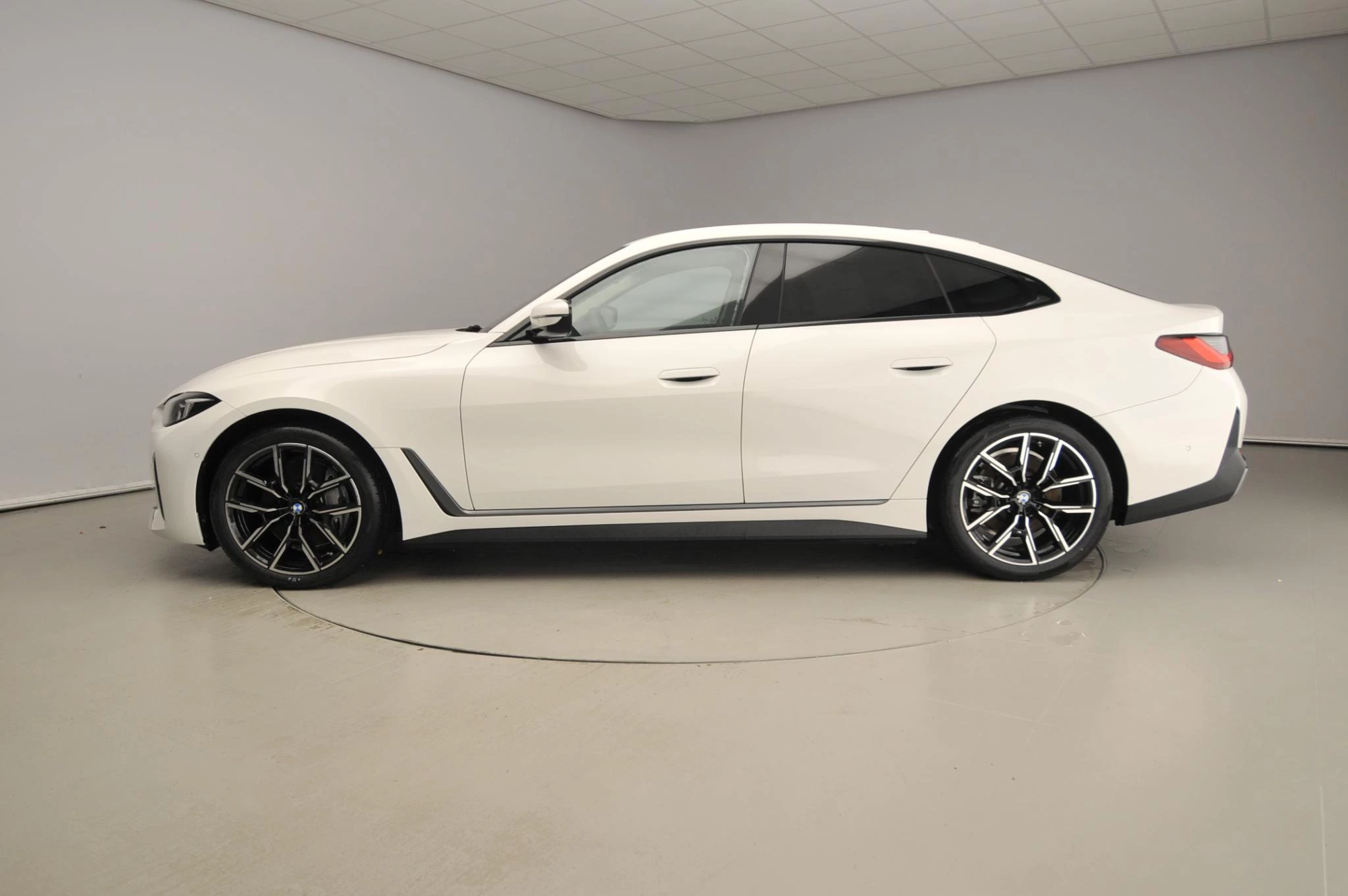 Hoofdafbeelding BMW i4