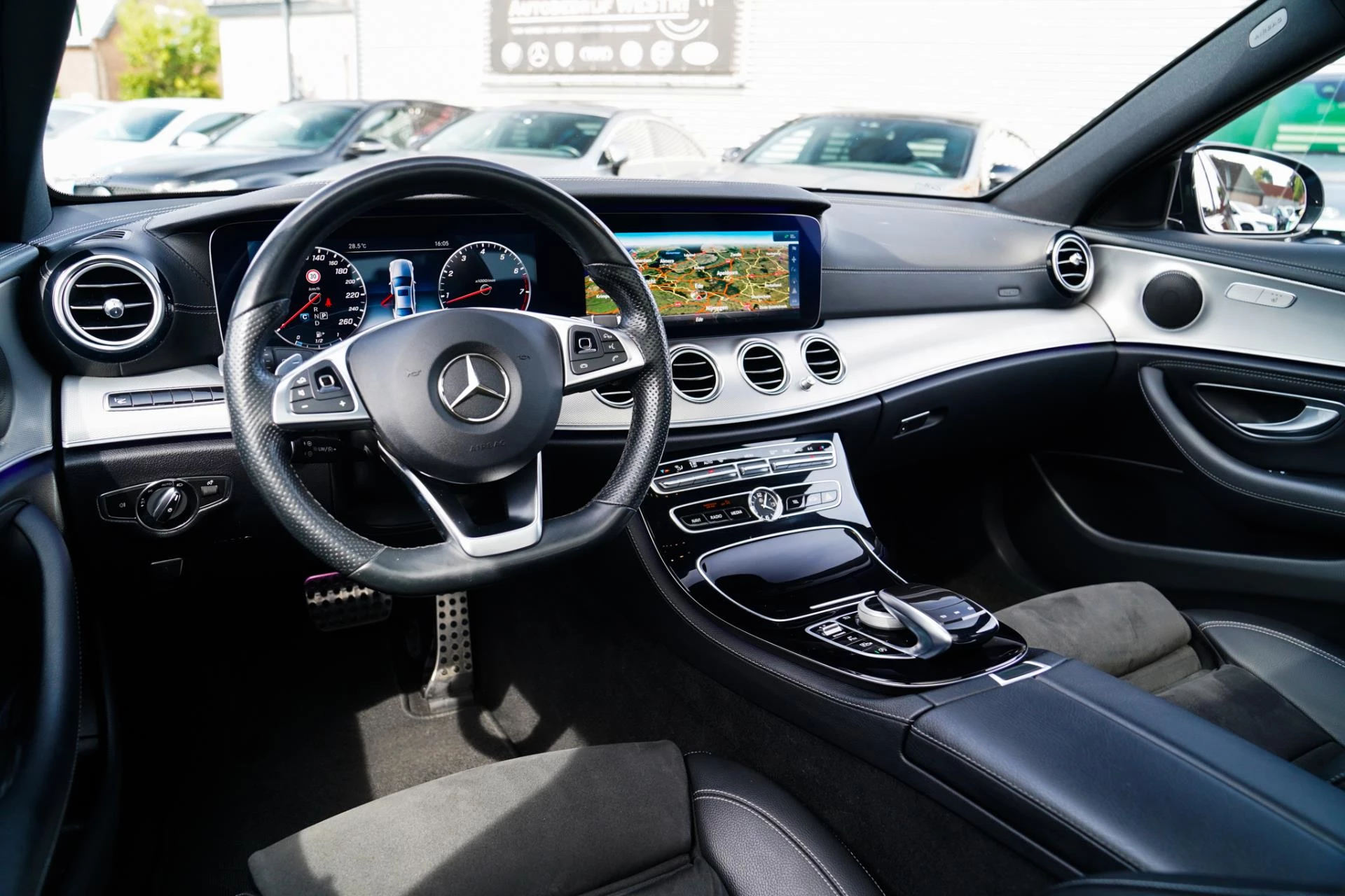Hoofdafbeelding Mercedes-Benz E-Klasse