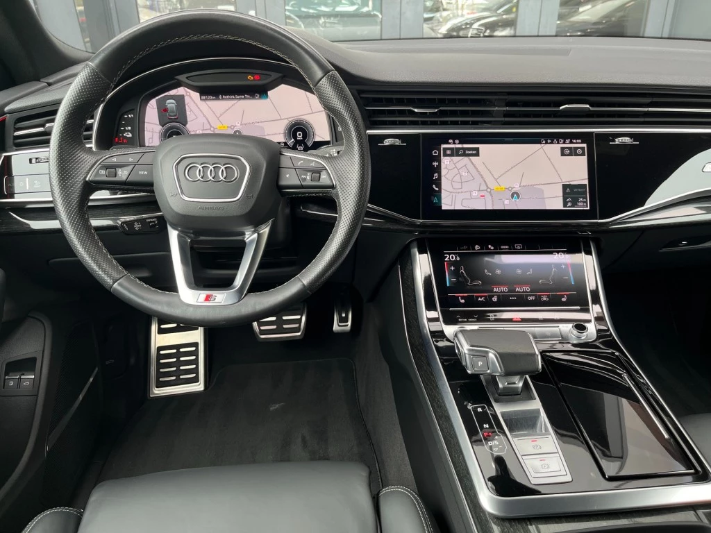 Hoofdafbeelding Audi Q8