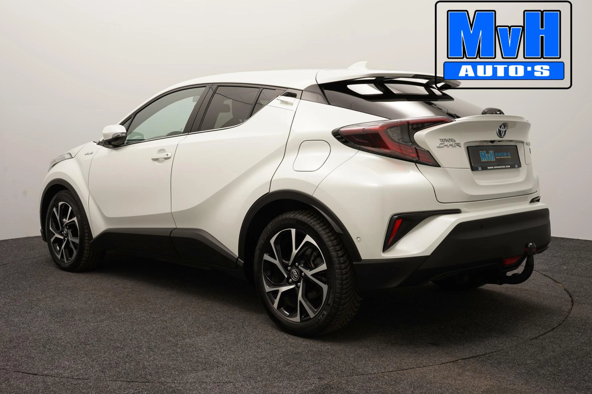 Hoofdafbeelding Toyota C-HR