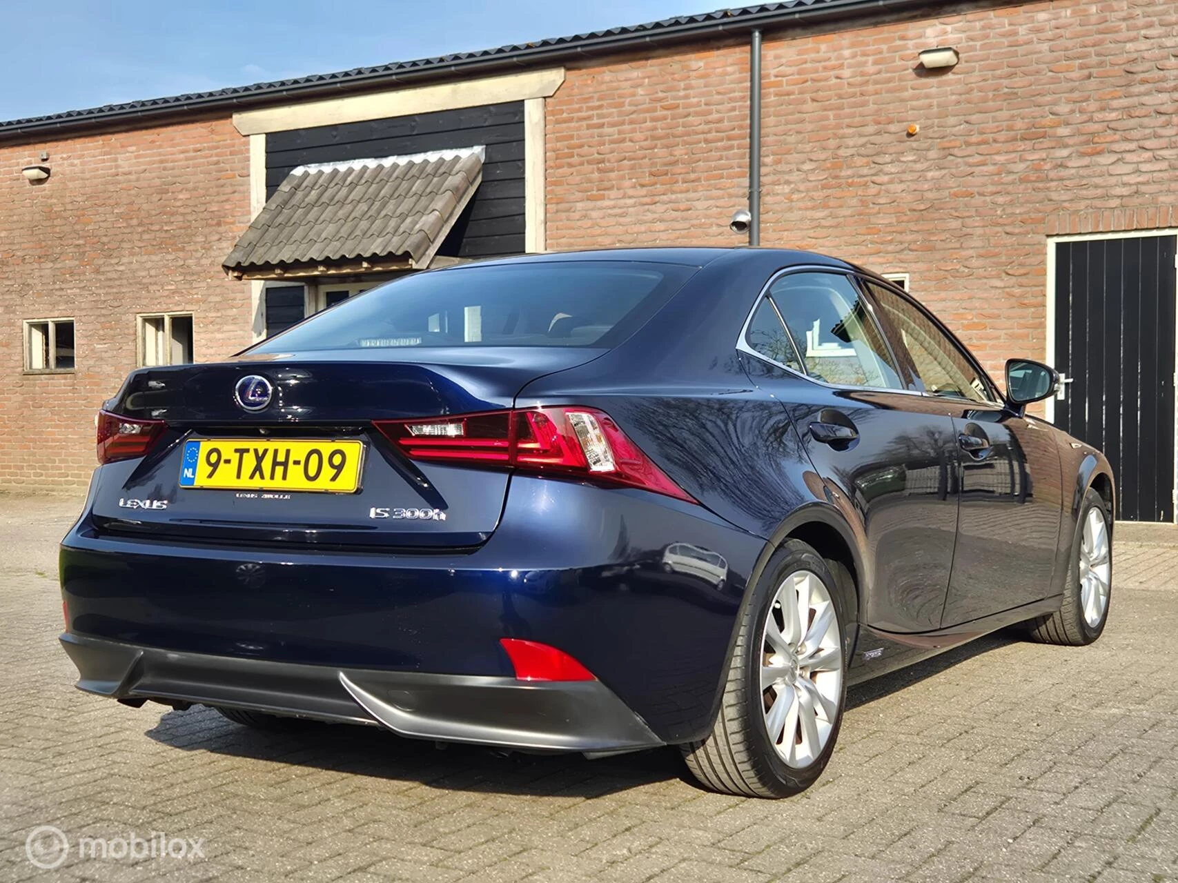 Hoofdafbeelding Lexus IS