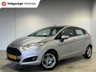 Ford Fiesta 1.0 Titanium | Lichtmetalen Velgen 15" | Airco | Radio/CD/MP3 | LED Dagrijverlichting | Elektrische Ramen Voor |