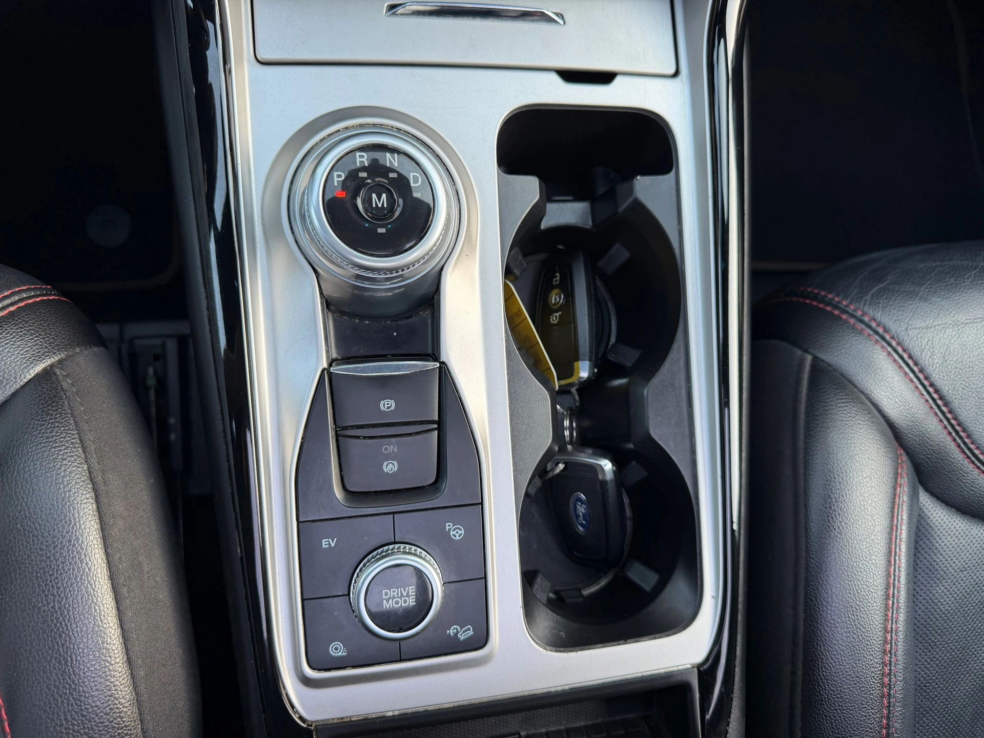 Hoofdafbeelding Ford Explorer