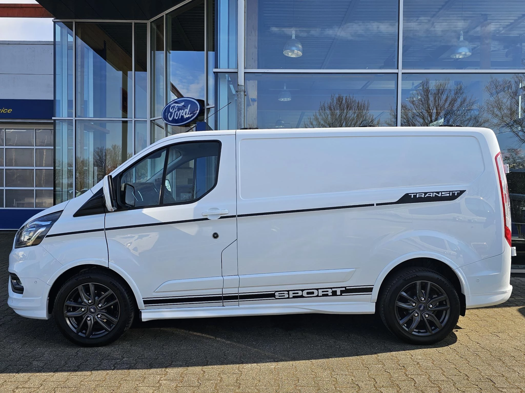 Hoofdafbeelding Ford Transit Custom