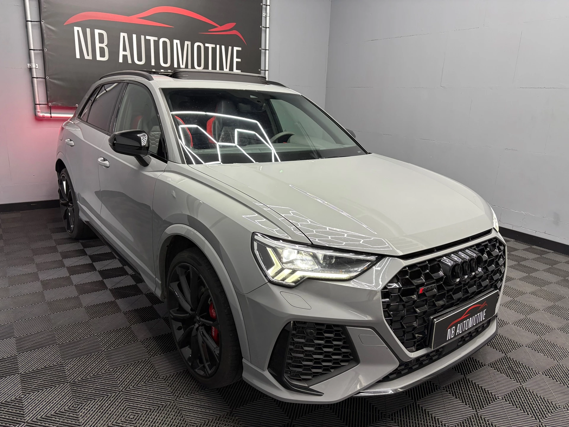 Hoofdafbeelding Audi RSQ3