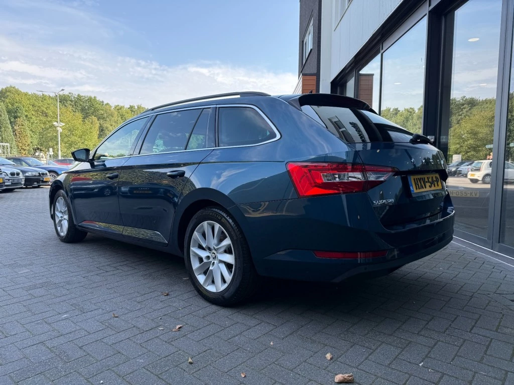 Hoofdafbeelding Škoda Superb