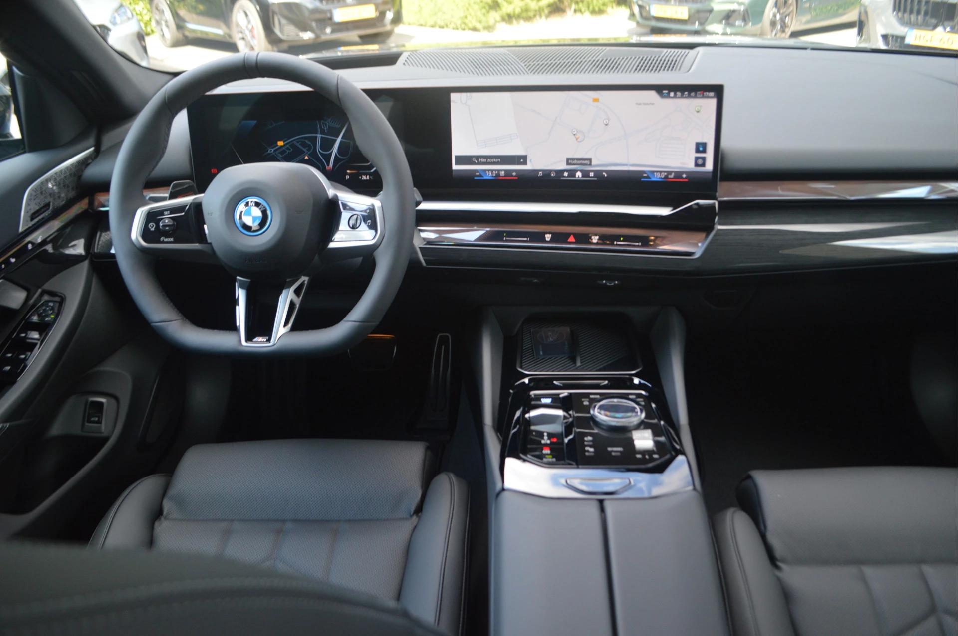 Hoofdafbeelding BMW i5