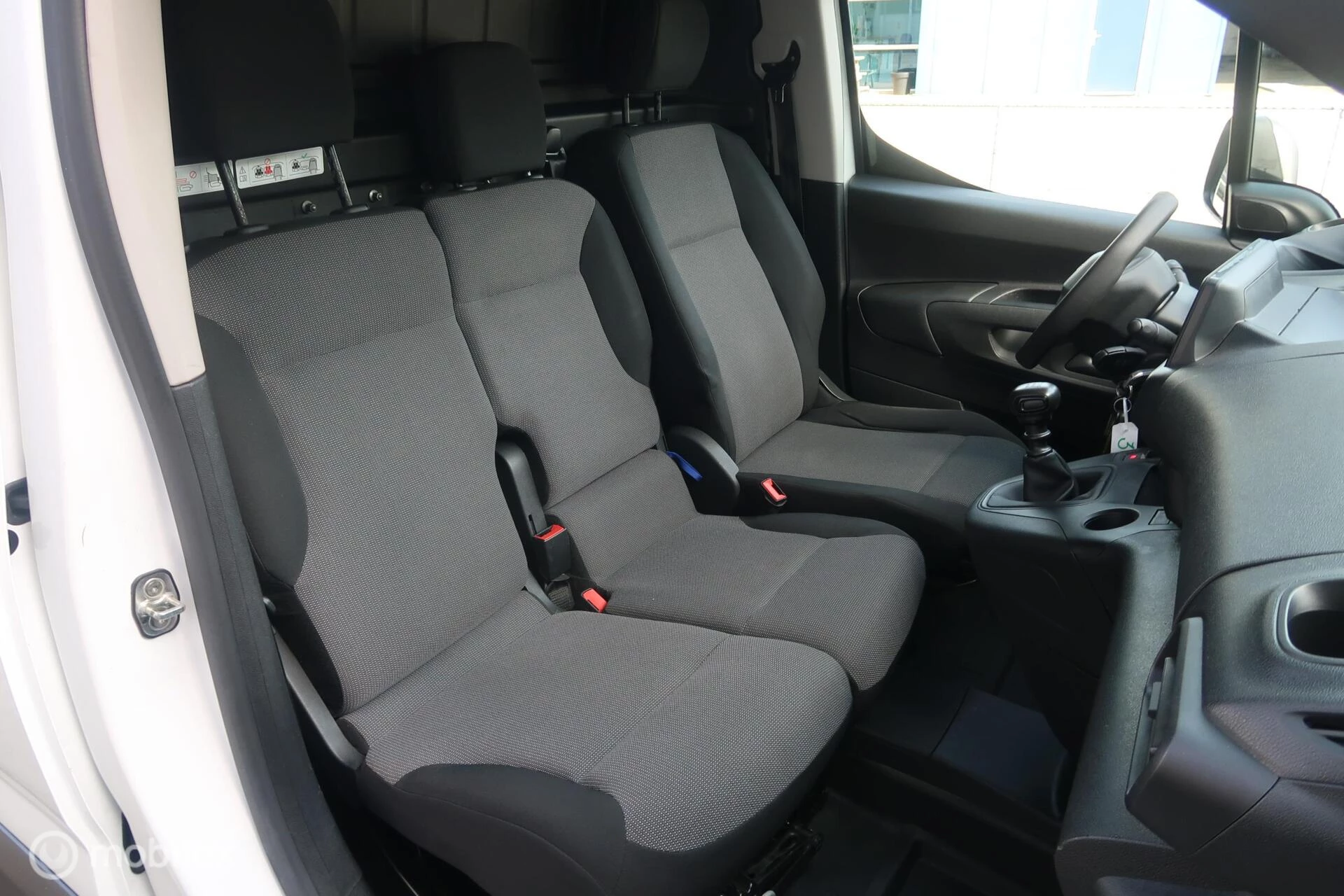 Hoofdafbeelding Peugeot Partner