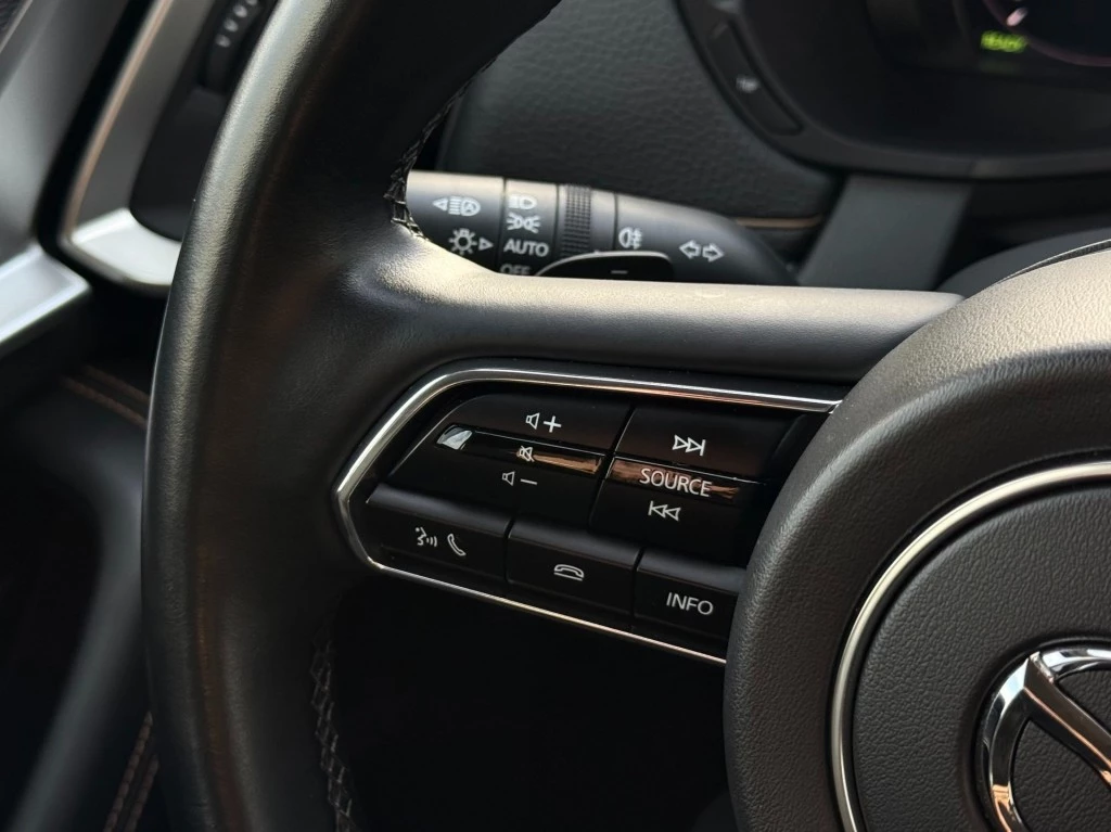 Hoofdafbeelding Mazda CX-60