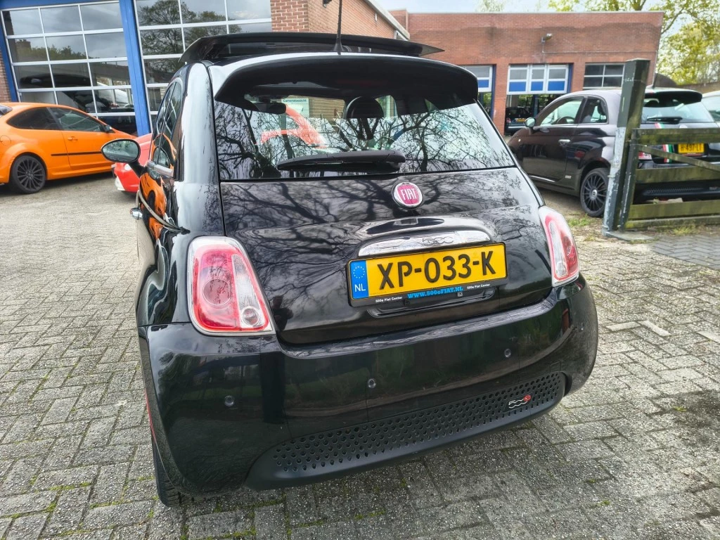 Hoofdafbeelding Fiat 500e