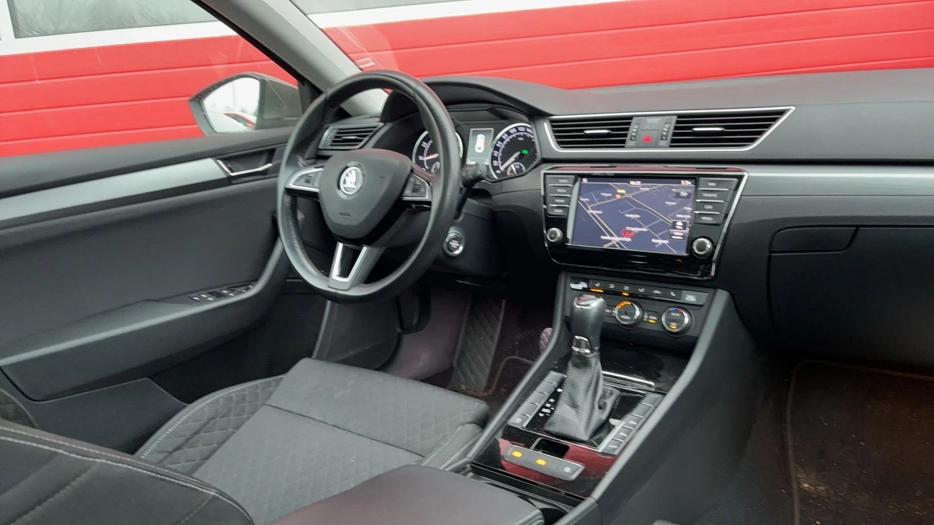 Hoofdafbeelding Škoda Superb