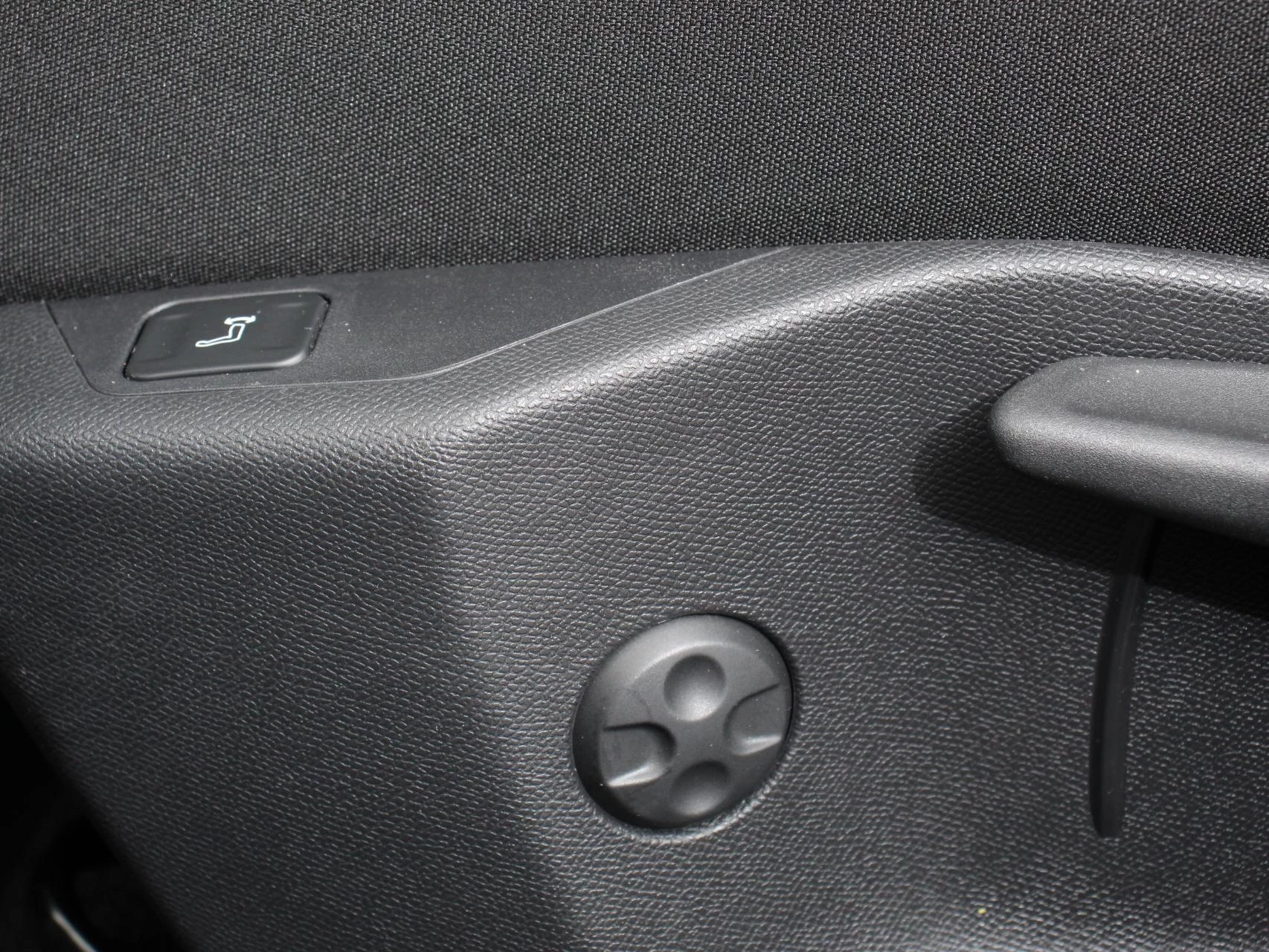 Hoofdafbeelding Peugeot 408