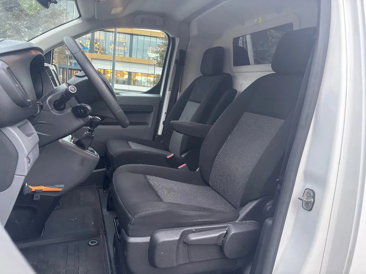 Hoofdafbeelding Peugeot Expert