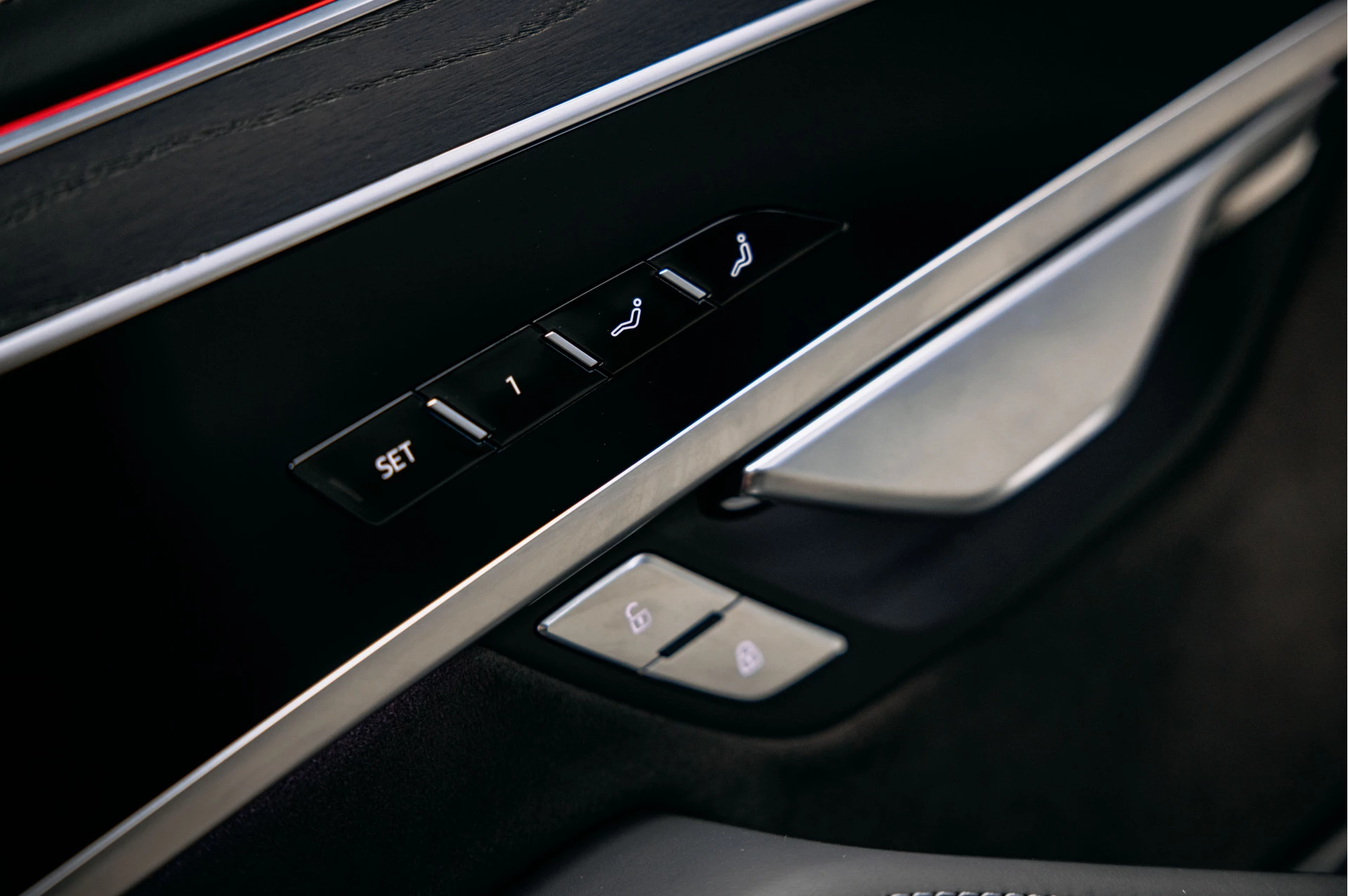 Hoofdafbeelding Audi A8