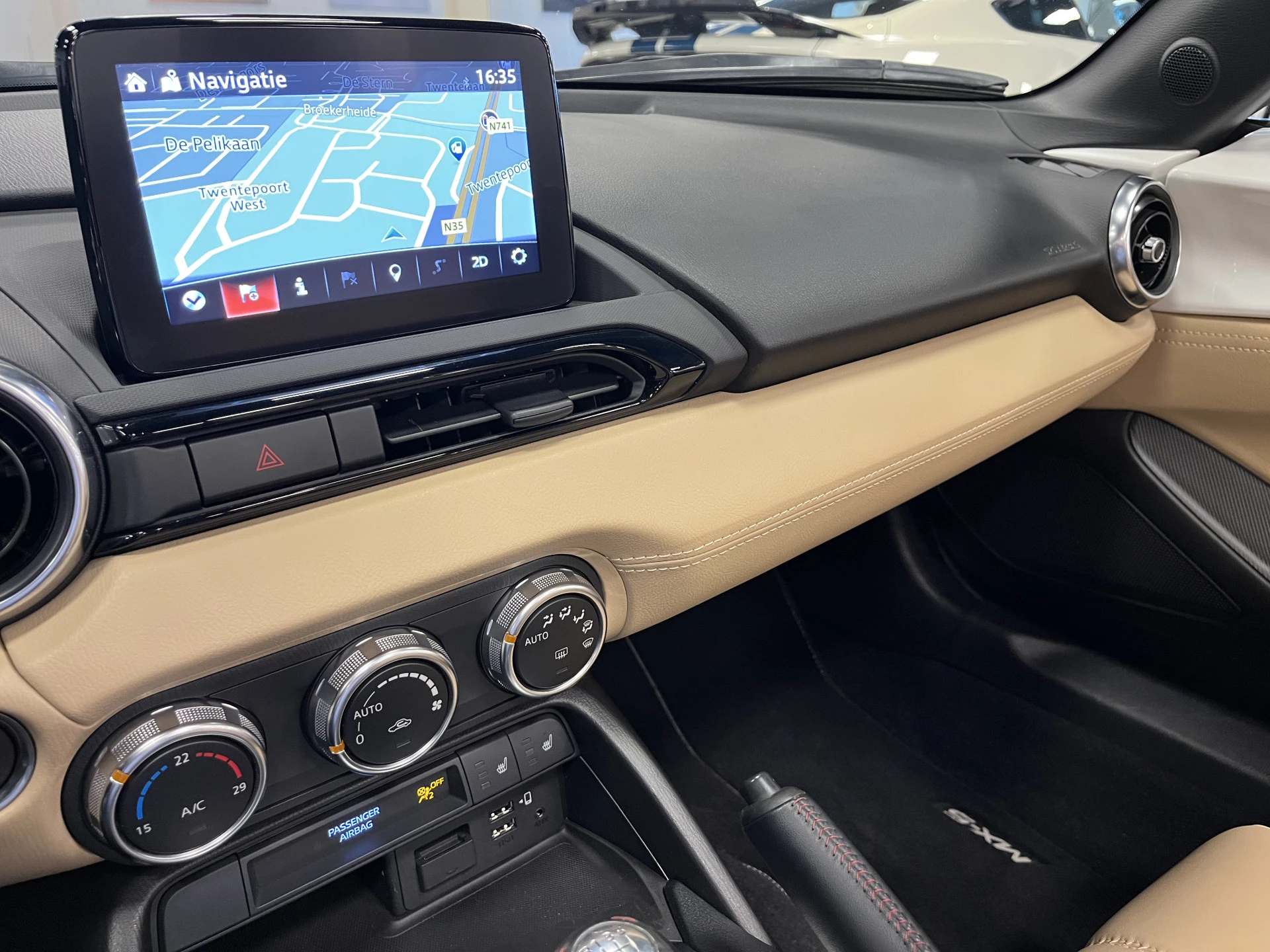 Hoofdafbeelding Mazda MX-5