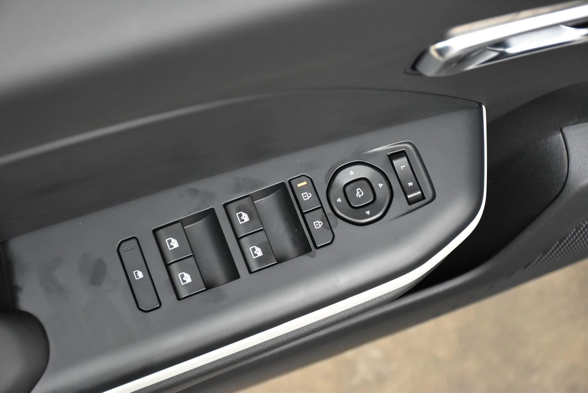 Hoofdafbeelding Kia K4