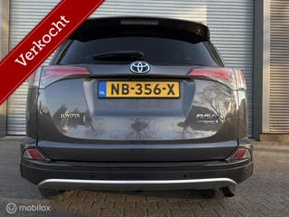 Toyota RAV4 2.5 Hybrid*STOEL VER*NAVI*P-CAM*APK 12-05-2027