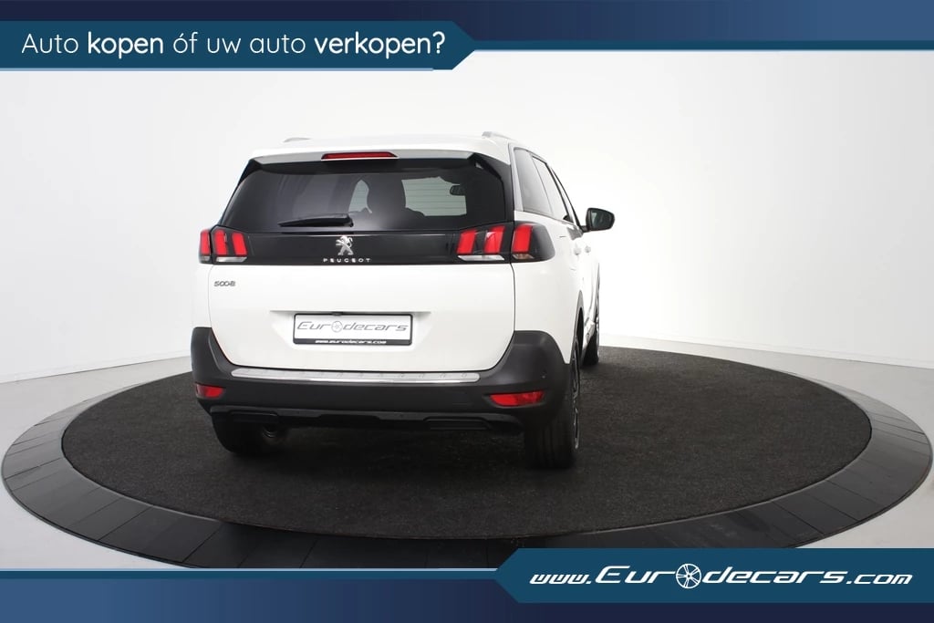 Hoofdafbeelding Peugeot 5008