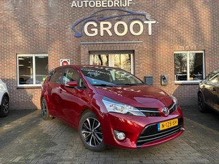 Toyota Verso 1.8 VVT-I EXECUTIVE TREKHAAK/CAMERA/XENON