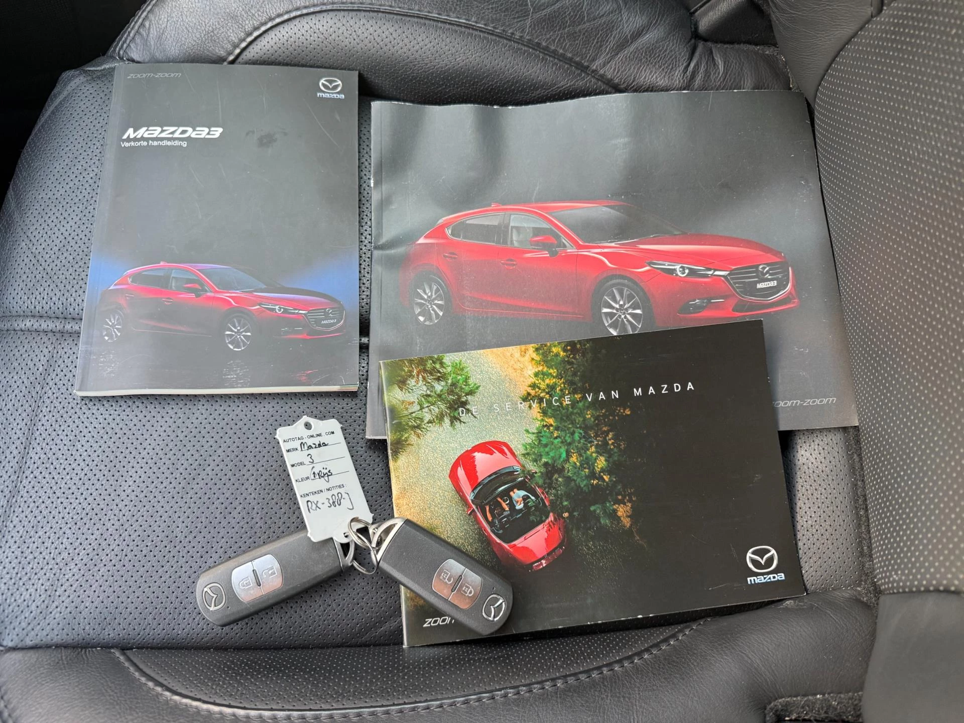 Hoofdafbeelding Mazda 3