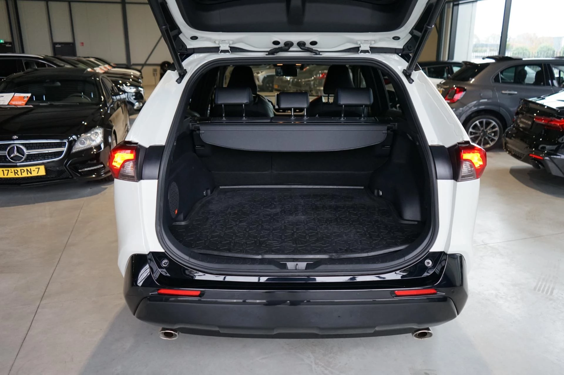 Hoofdafbeelding Toyota RAV4