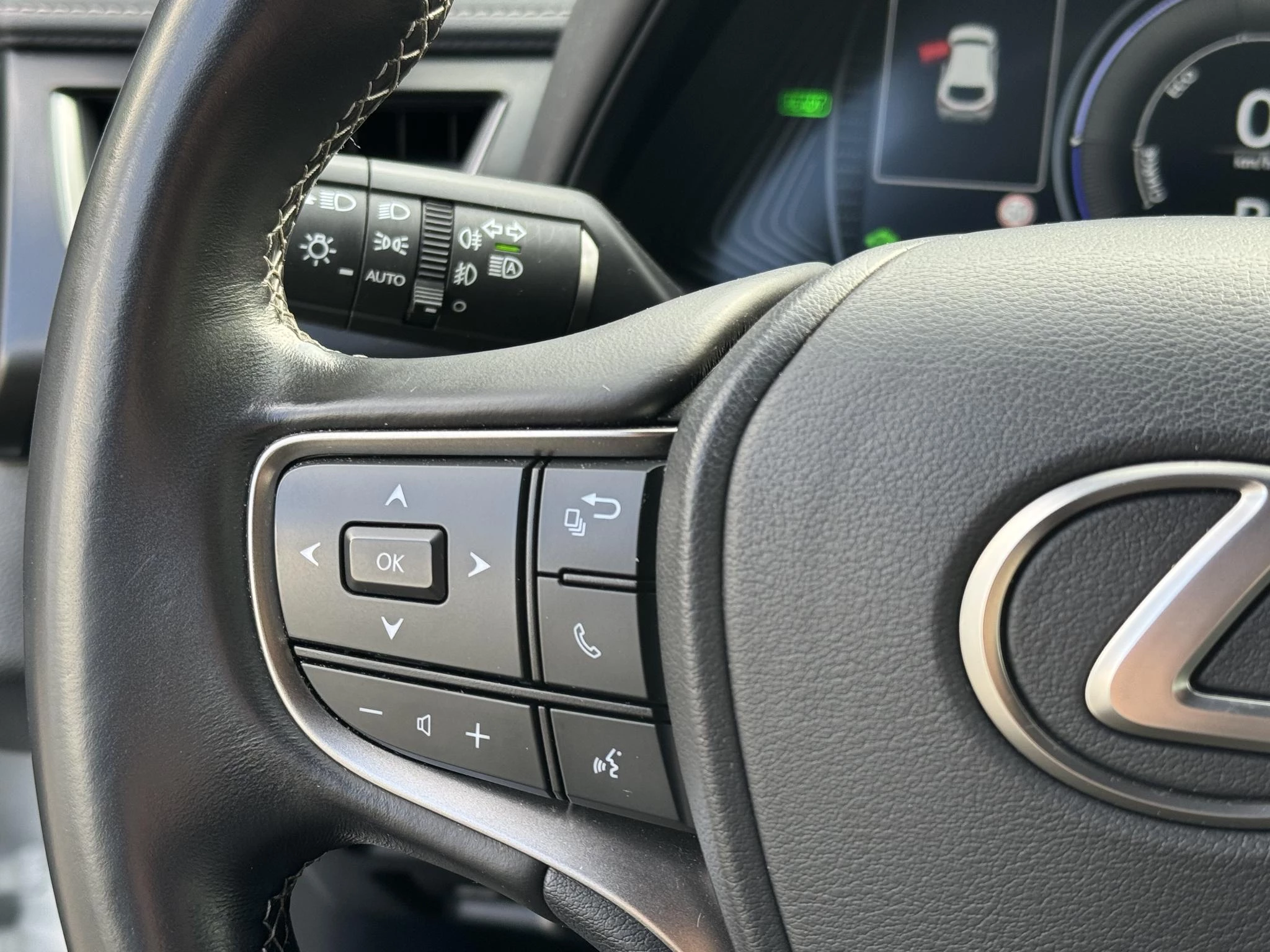 Hoofdafbeelding Lexus UX