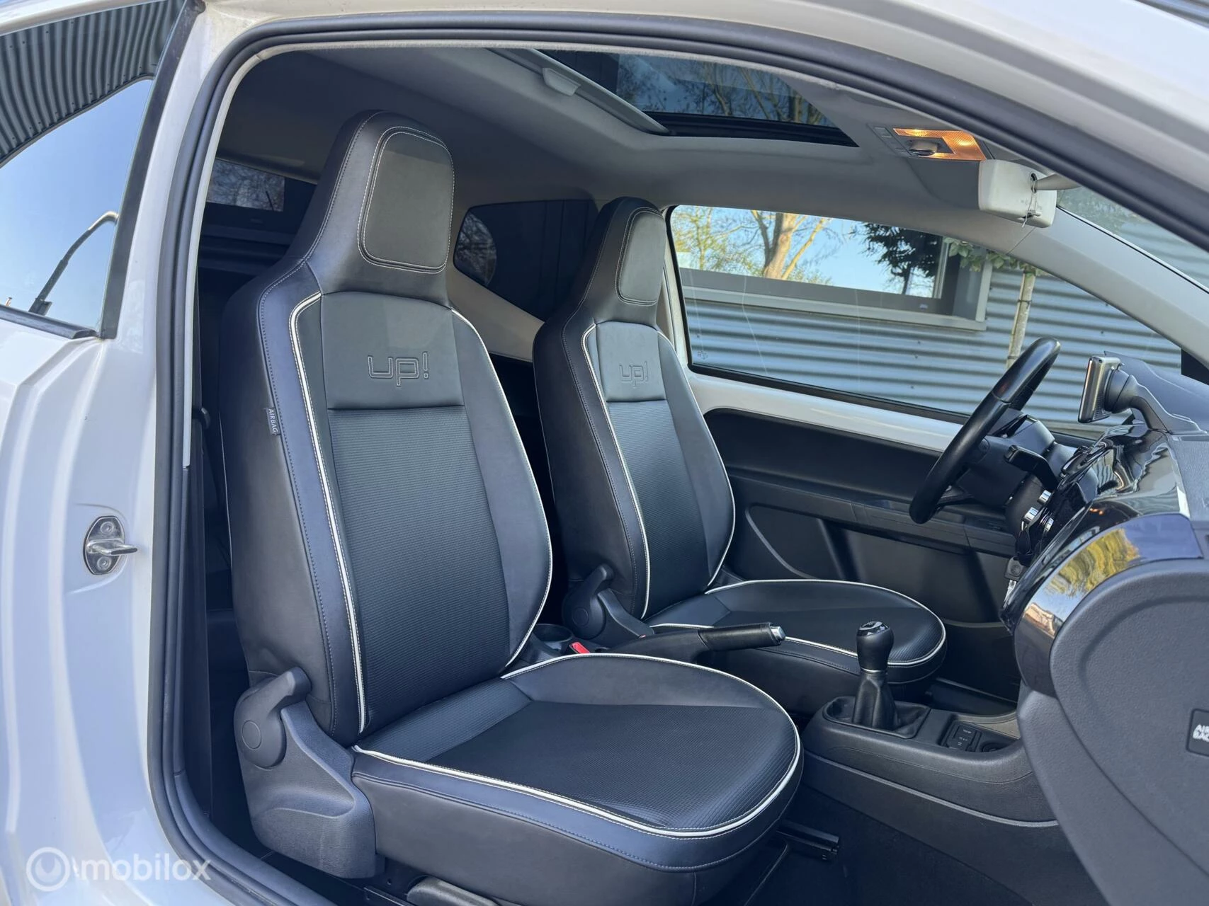 Hoofdafbeelding Volkswagen up!