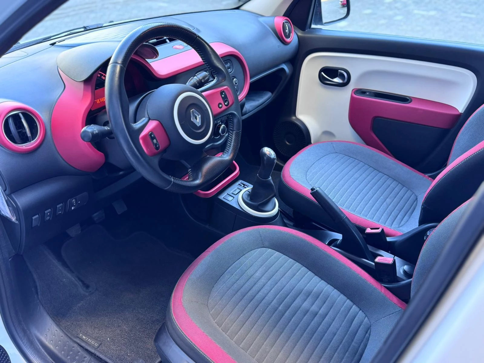 Hoofdafbeelding Renault Twingo