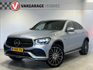Mercedes-Benz GLC Coupé 300e 4MATIC Business Solution AMG | Navigatie | LM Velgen 20" | Kunstlederen Bekleding | Voorstoelen Verwarmd | PDC Voor en Achter + Rondomzichtcamera | Cruise Control | Airco |