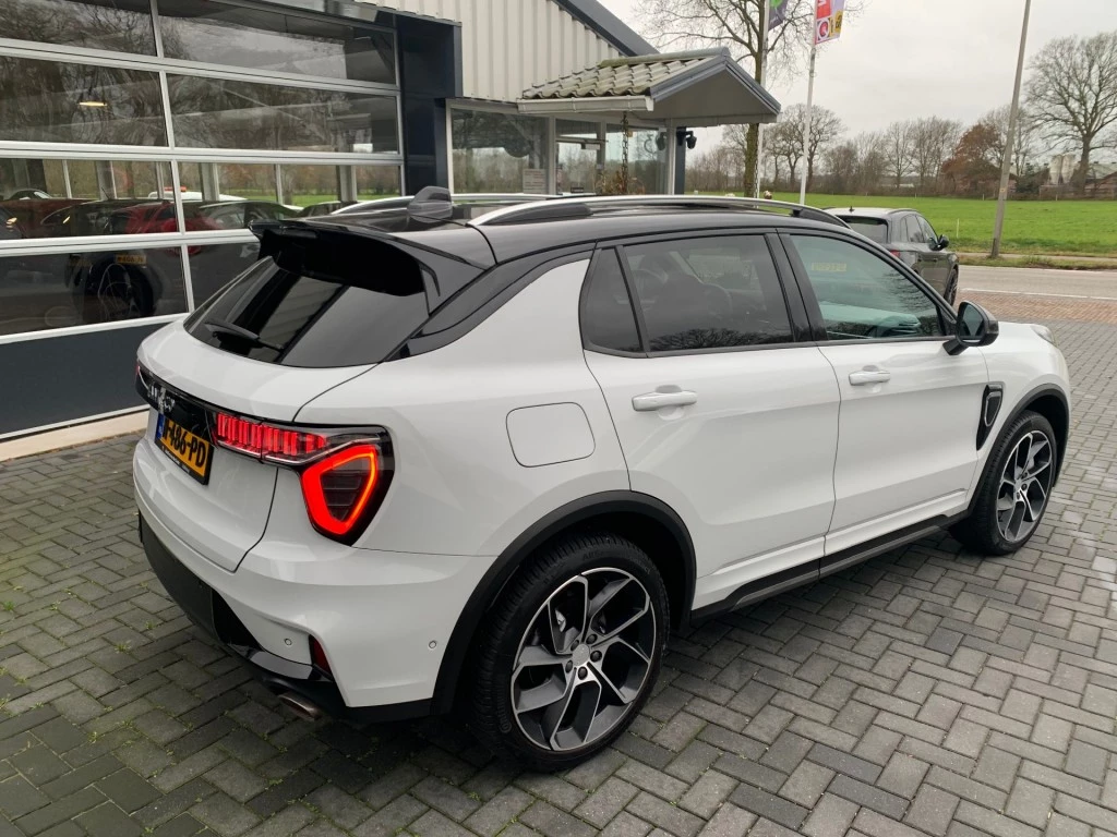 Hoofdafbeelding Lynk & Co 01