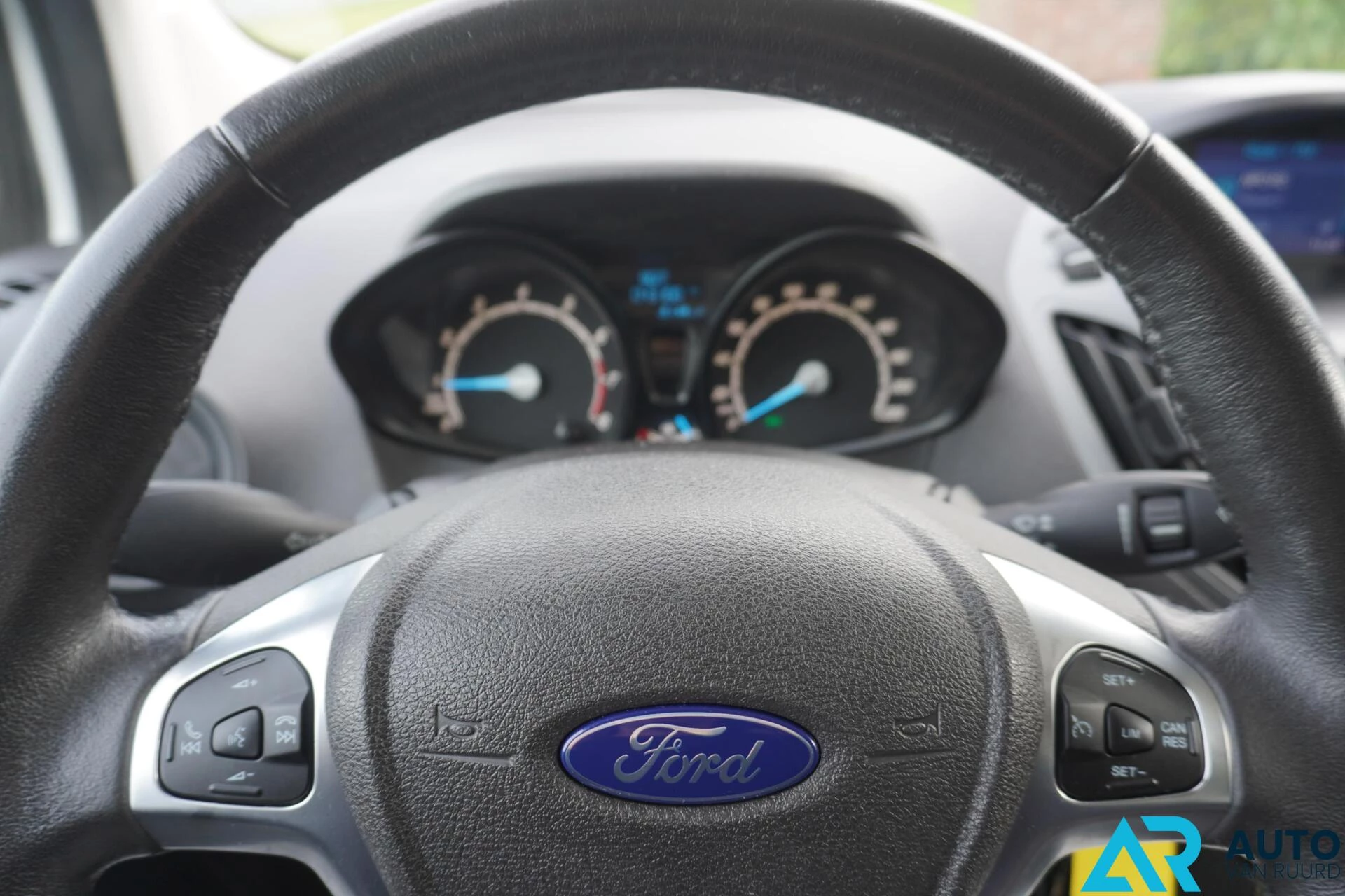 Hoofdafbeelding Ford Transit Courier